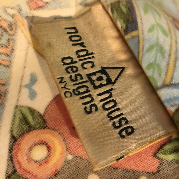 Mary Engelbreit Cosmetic Case by Nordic House Designs. NYC - Picture 13 of 14